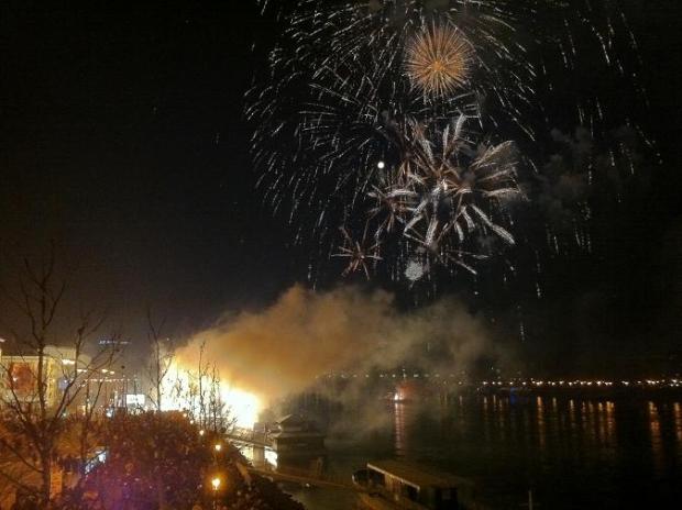 novoročný ohňostroj, A všeličo ostatné novoročný ohňostroj, A všeličo ostatné, , 1
