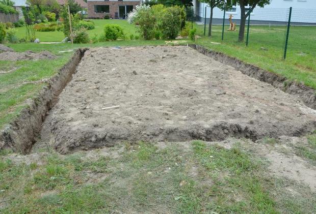 už sme konečne začali stavať záhradný domček a kryté sedenie:), A všeličo ostatné, , 1
